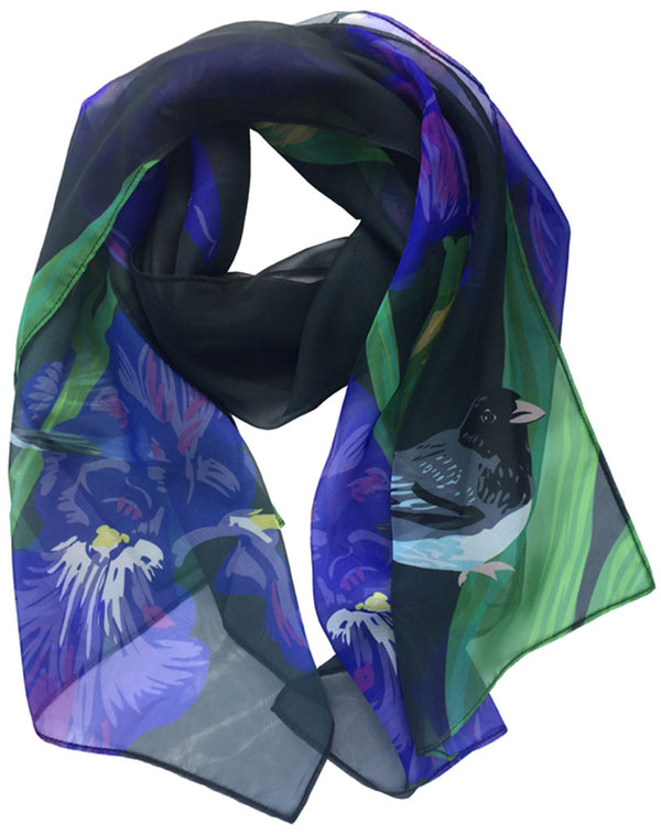 Rigel Stuhmiller iris and junco scarf